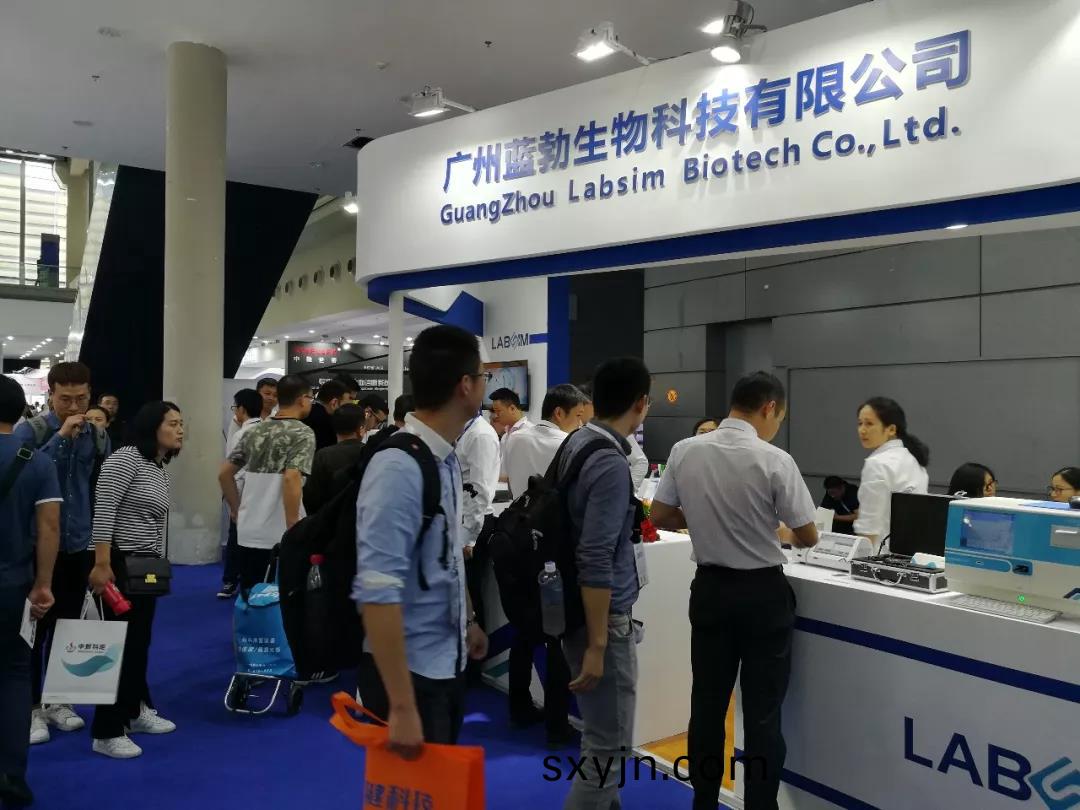 蓡(shen)展(zhan)第80屆(jie)中國國(guo)際(ji)醫療(liao)器(qi)械(xie)愽覽(lan)會
